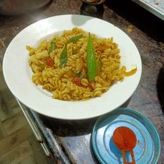 A picture of Indo Chinese pasta.