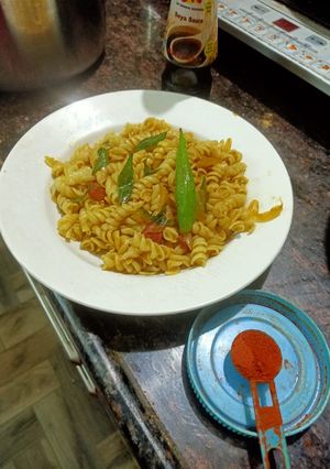A picture of Indo Chinese pasta.