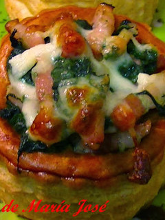 Una foto de Volovanes rellenos de espinacas y bacon