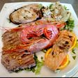 Grigliata di Pesce con Pesce Spada, Tonno, Gamberoni, Seppie e Salmone