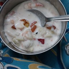 A picture of Fruit cream.
