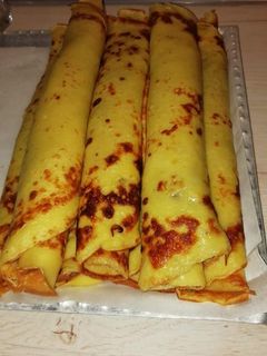 Sós palacsinta édesen töltve recept fotója