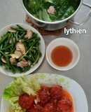 Cà chua nhồi thịt