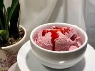 Fresh Blackberry lce cream 🍨