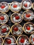Κούπες – μπισκότο με ganache και γλυκό του κουταλιού