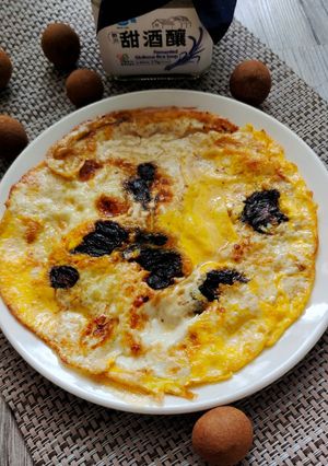 麻油桂圓酒釀煎蛋 的食譜成品照片