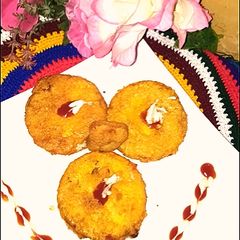 A picture of Bread chicken patties.