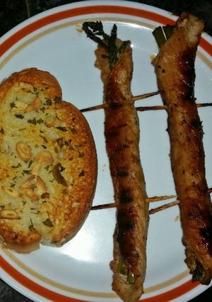 A picture of Asparagus wrapped in Meat (Japanese style).