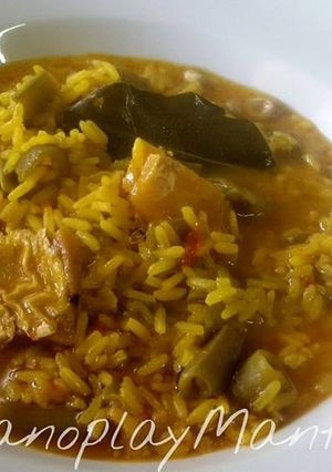 Foto principal de Arroz caldoso con habas frescas y bacalao EN GME, F y G y tradicional