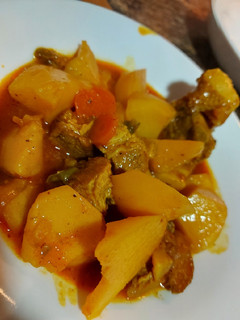 Una foto de Guiso de costillas con patatas