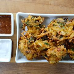 A picture of Noodles pakora.