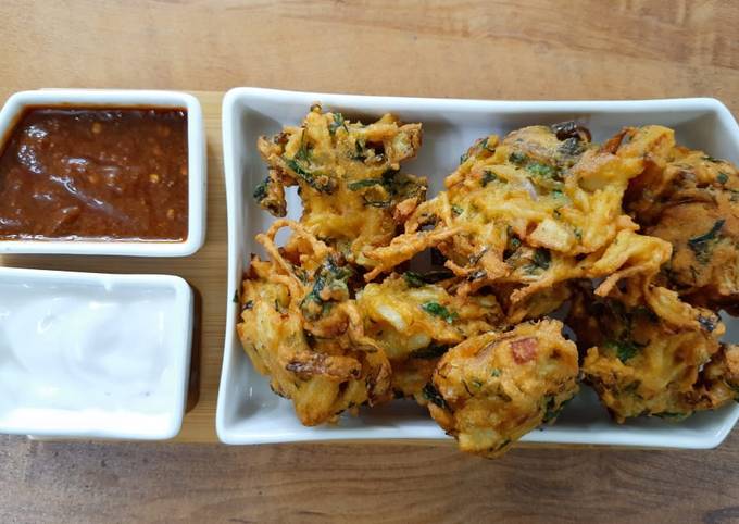 Steps to Prepare Favorite Noodles pakora