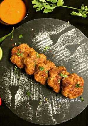 A picture of Banana Stem & Rice Tikki.
