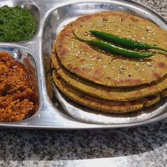 A picture of Bajra Paratha.
