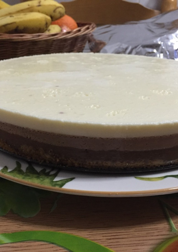 Una foto de Tarta tres chocolates