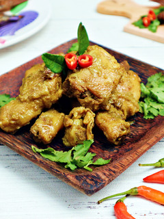Foto resep Ayam Ungkep Bumbu Kuning