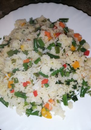 A picture of Fried Vegetable rice.