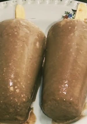 A picture of Cocoa Powder Kulfi.