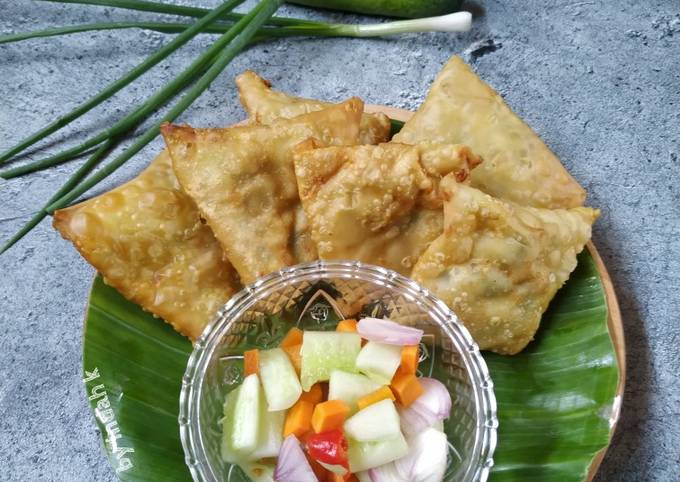 Martabak Usus, Balungan Ayam, Tetelan Sapi, Lombok Ijo