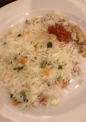 A picture of Chinese Fried rice.