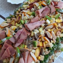 A picture of Pescador Salad.