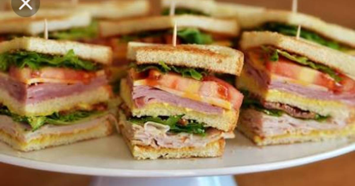 Classic Club Sandwich Recipe by Chef Smith - Cookpad