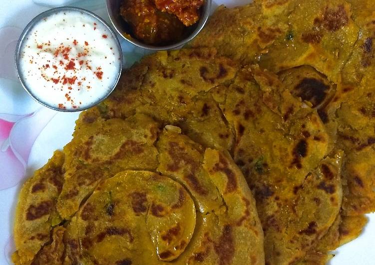 How to Make Award-winning Punjabi potato laccha paratha