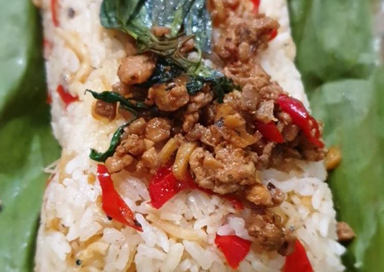 Resep Nasi liwet bakar ayam kemangi yang Bikin Ngiler