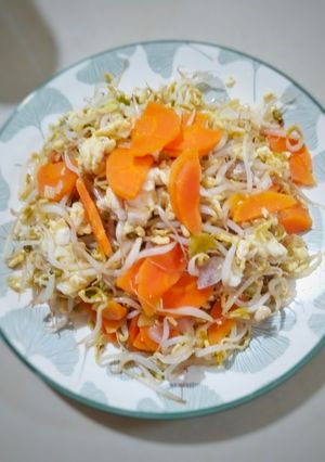 Foto resep Tumis toge wortel