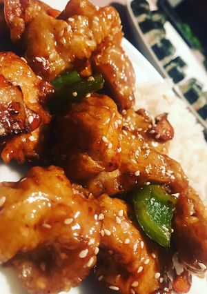 Una foto de Pollo en Salsa China de Naranja