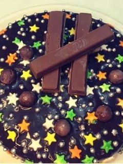 A picture of Chocolate Cake चॉकलेट केक.