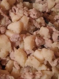 Una foto de Bistec con papas