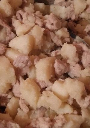 Una foto de Bistec con papas