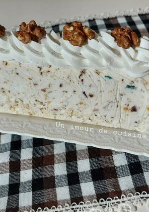 Une photo de Nougat glacé 🥄