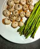 Sò Điệp Và Măng Tây Áp Chảo