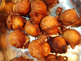 Buñuelos sencillos y clásicos a la hora de la merienda o el mate