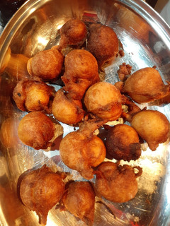 Una foto de Buñuelos sencillos y clásicos a la hora de la merienda o el mate