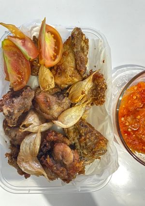 Foto resep Ayam Goreng Bawang Putih