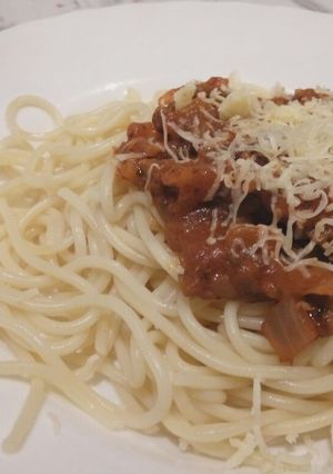 A picture of Spaghetti Beef Bolognese.