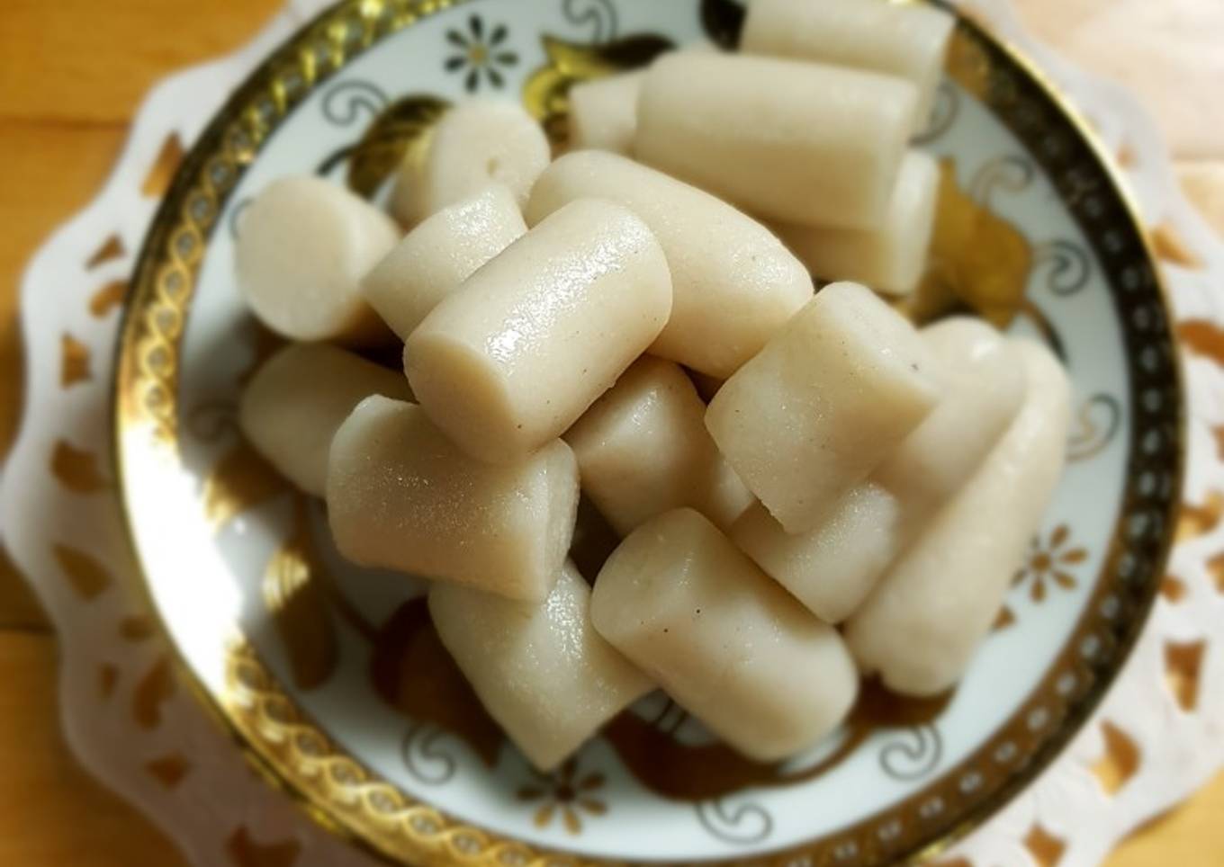 Cheese Garaeddeok - Korean Rice cake with cheese