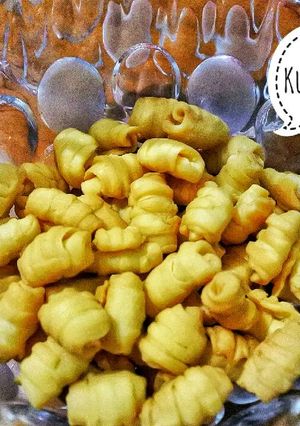 Foto resep Kue Garpu Manis (Takaran Sendok)