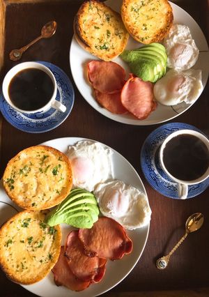 A picture of Pan-poached egg.
