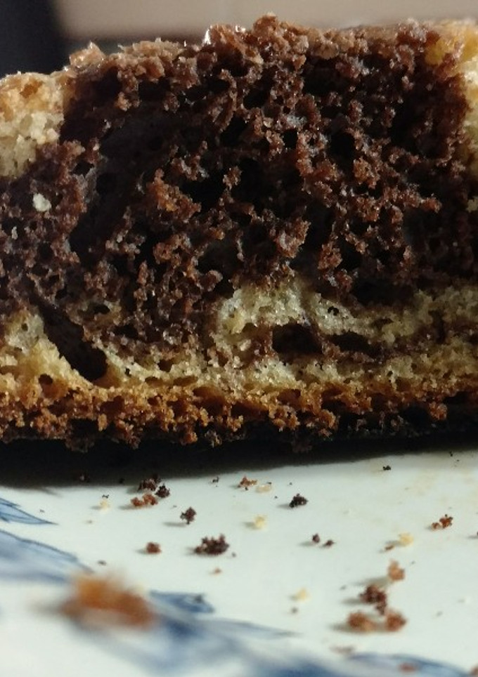 Una foto de Torta marmolada de chocolate