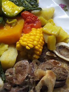 Una foto de Puchero Argentino 🇦🇷. Comida De Olla / Osobuco