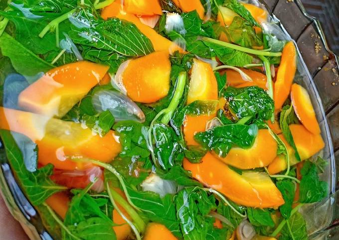 Resep Sayur Bening Bayam Wortel Oleh Kristina Puspita Dewi Cookpad