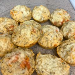 🍅🍃Tomato and Basil Cakes 🍃🍅 A picture of 🍅🍃Tomato and Basil Cakes 🍃🍅.