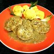 Lomo de cerdo en salsa Minera con guarnición