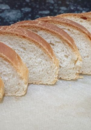 A picture of Bread.