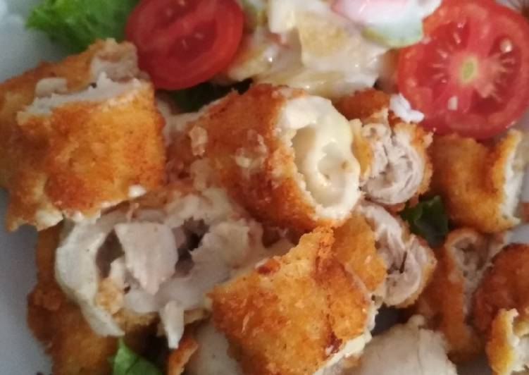 Resep Ayam goreng filet isi keju oleh Dwi Astuti - Cookpad