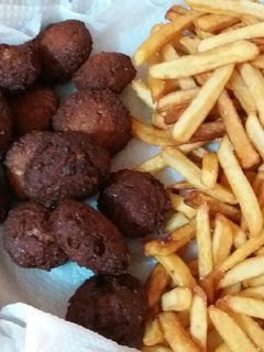 صورة لوصفة فلافل او طعميه الحمص 😋